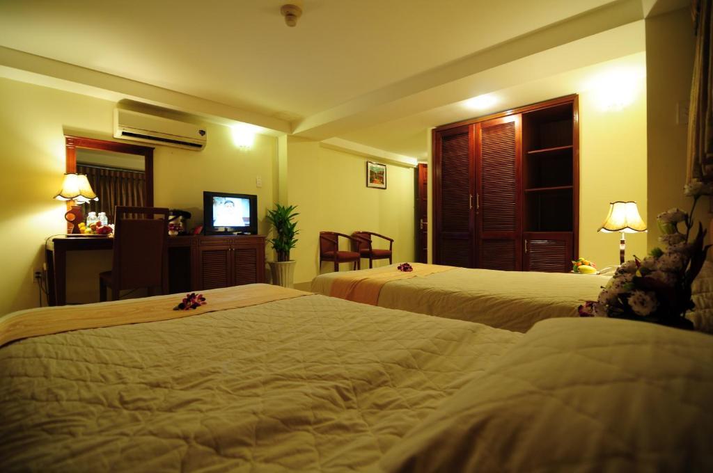 Khach San Phuoc Loc Tho 2 - 福禄寿 Hotel Ho Chi Minh-Byen Værelse billede