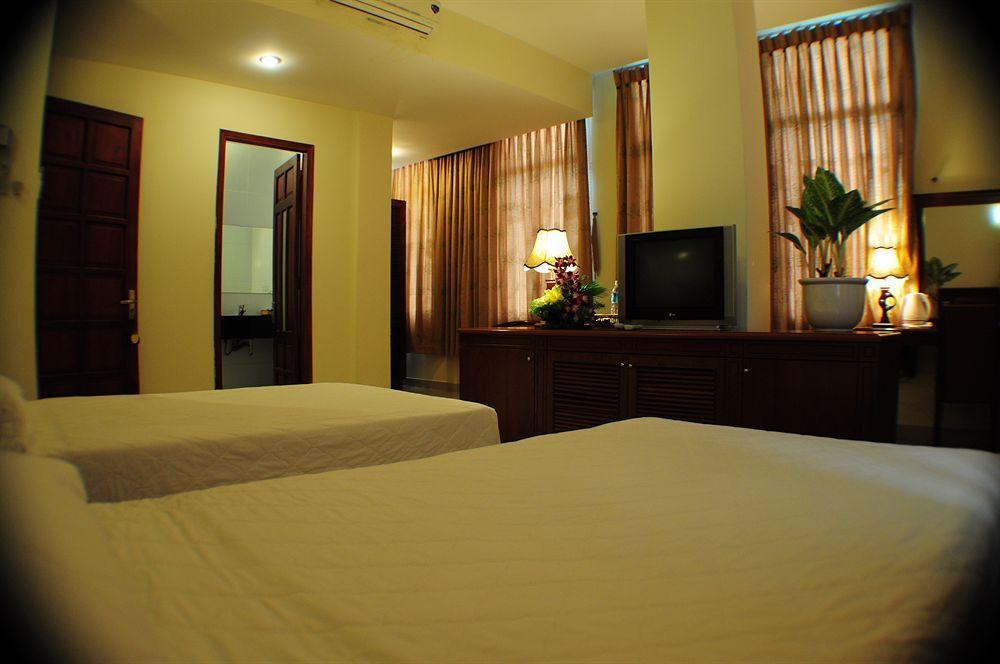 Khach San Phuoc Loc Tho 2 - 福禄寿 Hotel Ho Chi Minh-Byen Eksteriør billede