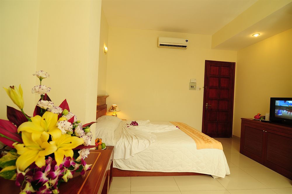 Khach San Phuoc Loc Tho 2 - 福禄寿 Hotel Ho Chi Minh-Byen Eksteriør billede